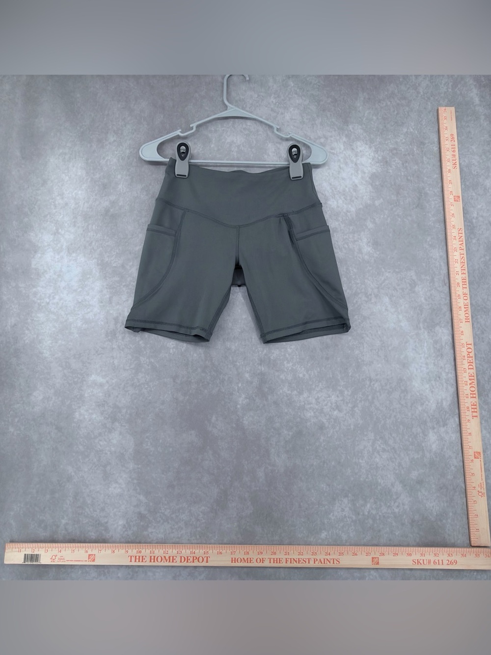 NYL Women's High-Waist Athletic Shorts in Charcoal Gray pockets size small